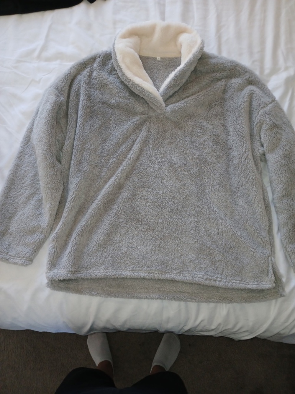 warm and cozy fuzzy lounge set, new